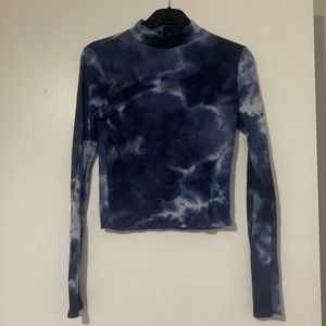 Turtle neck crop top